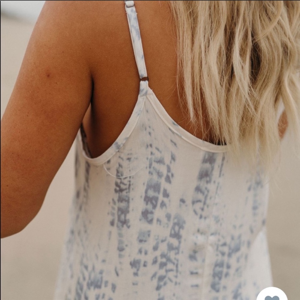 Presley Tie Dye Maxi Dress - Picture 9 of 10